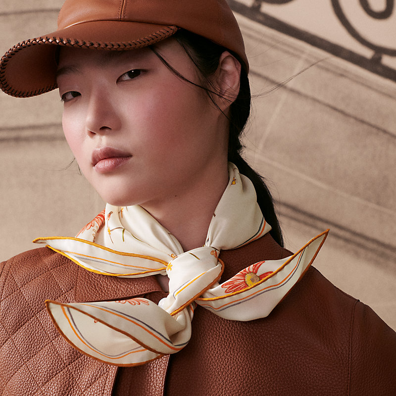 I Like Flowers scarf 70 - Orange | Hermès Malaysia